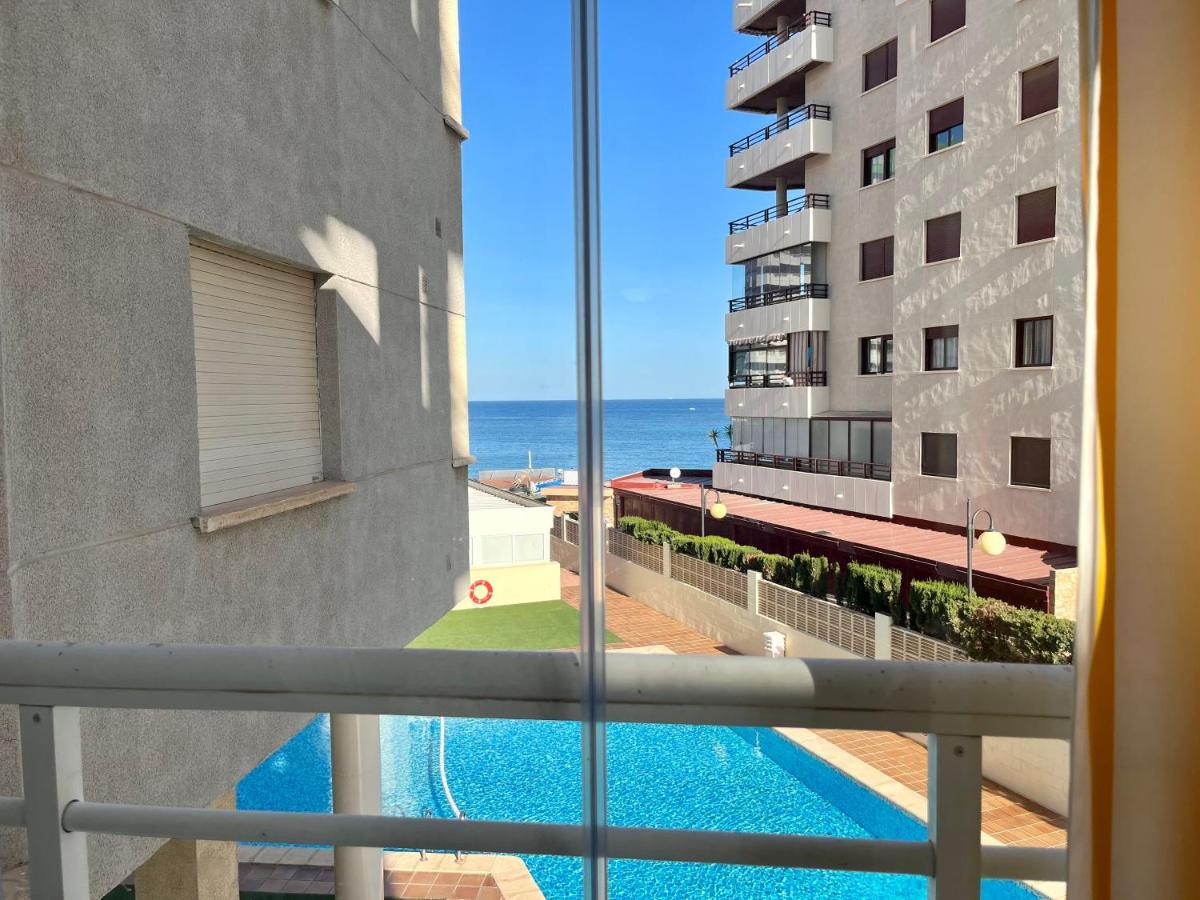 Apartment On The Beach With Parking And Pool Calp Dış mekan fotoğraf