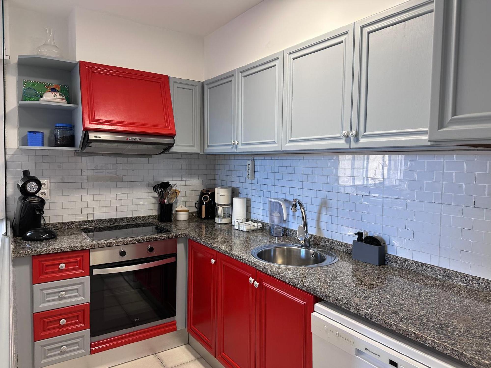 Apartment On The Beach With Parking And Pool Calp Dış mekan fotoğraf